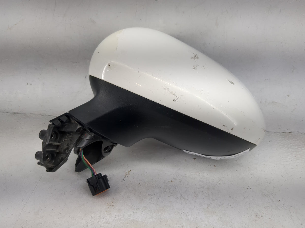 2014-2017 Kia Rio Driver Side View Mirror - Left Door Mirror OEM Used - Oemusedautoparts1.com
