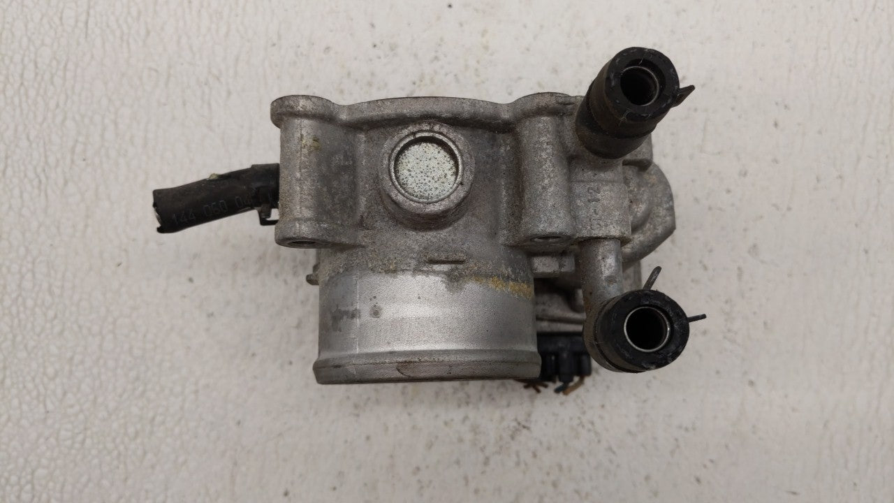 2012-2019 Kia Rio Throttle Body P/N:5302-1S02 35100-2B300 Fits Fits 2012 2013 2014 2015 2016 2017 2018 2019 OEM Used Auto Pa