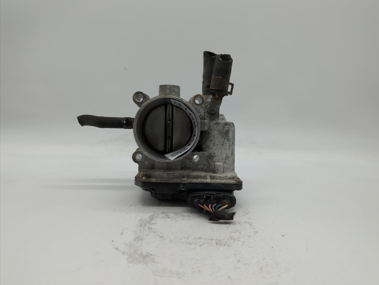 2012-2019 Kia Rio Throttle Body P/N:35100-2B310 5302-1S02, 35100-2B300 Fits Fits 2012 2013 2014 2015 2016 2017 2018 2019 OEM