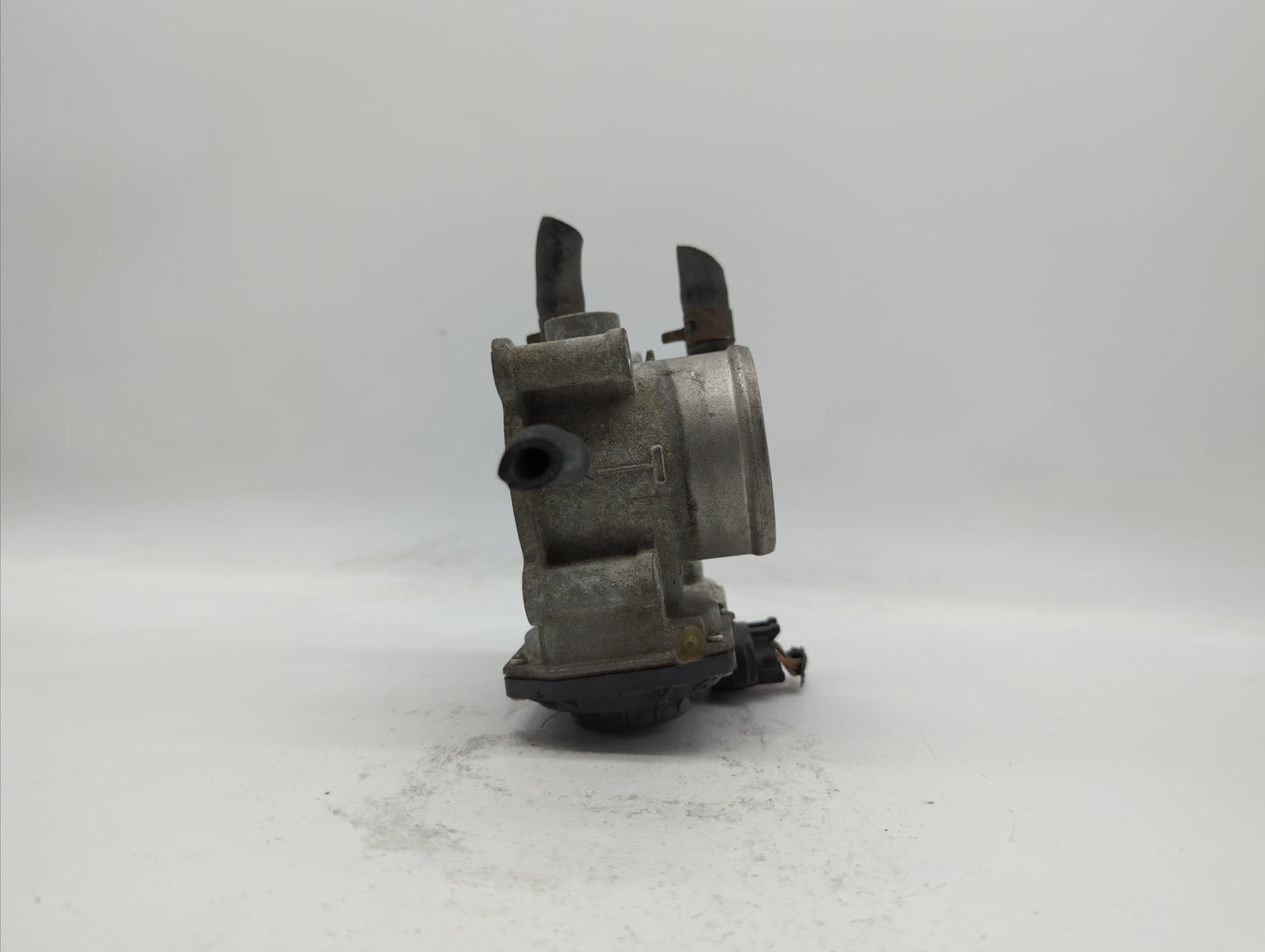 2012-2019 Kia Rio Throttle Body P/N:35100-2B310 5302-1S02, 35100-2B300 Fits Fits 2012 2013 2014 2015 2016 2017 2018 2019 OEM