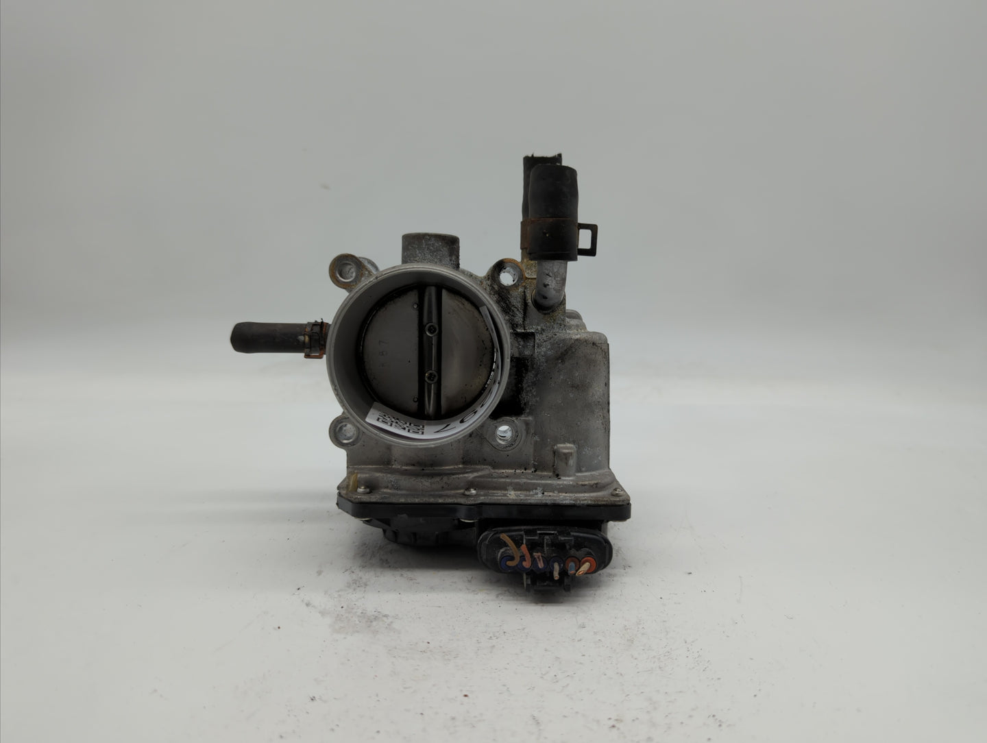 2012-2019 Kia Rio Throttle Body P/N:35100-2B310 5302-1S02, 35100-2B300 Fits Fits 2012 2013 2014 2015 2016 2017 2018 2019 OEM