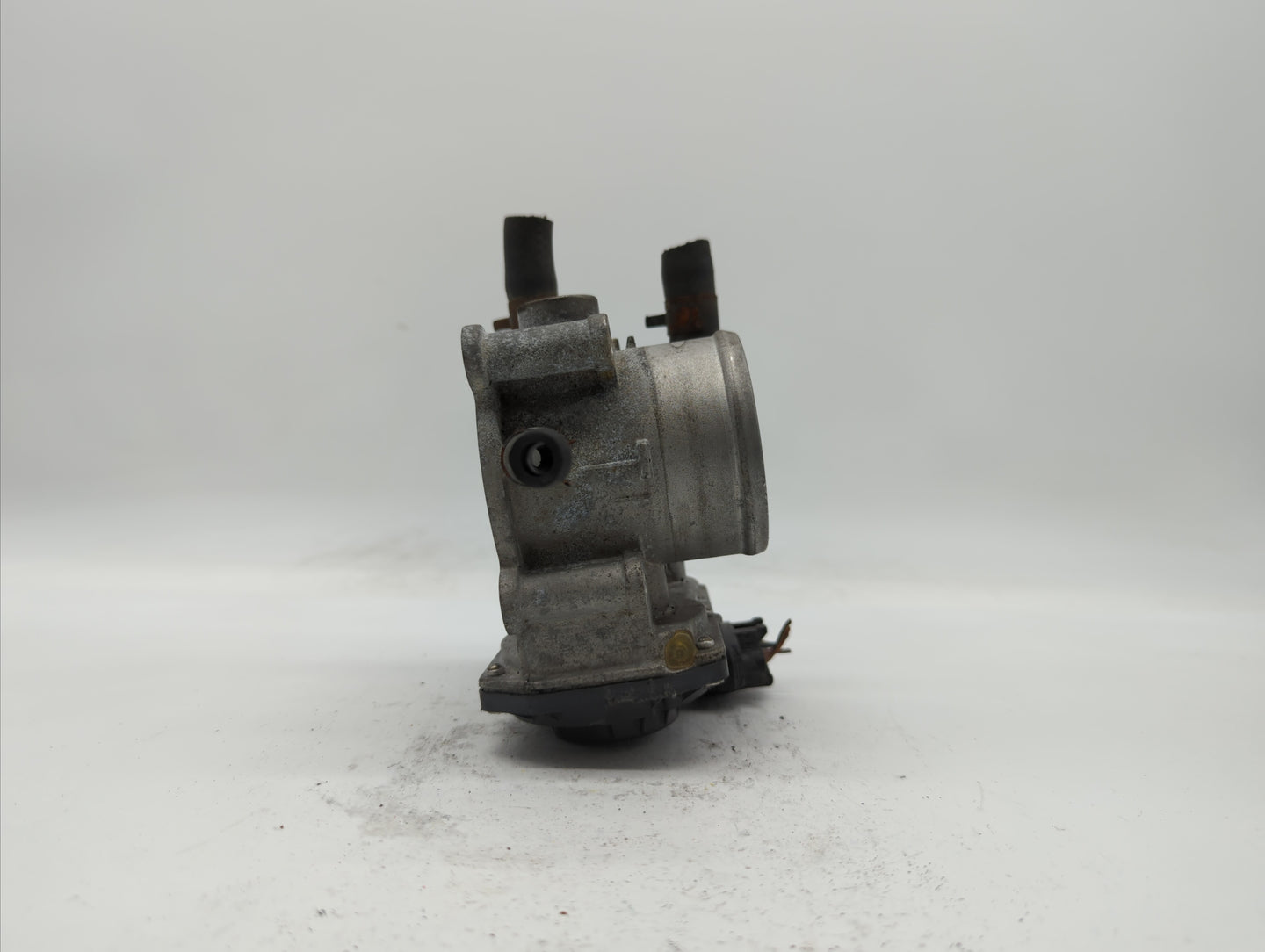 2012-2019 Kia Rio Throttle Body P/N:35100-2B310 5302-1S02, 35100-2B300 Fits Fits 2012 2013 2014 2015 2016 2017 2018 2019 OEM