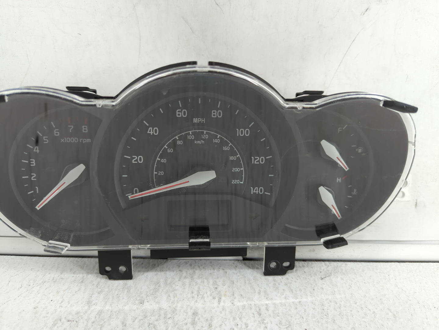 2012-2015 Kia Rio Instrument Cluster Speedometer Gauges P/N:94022-1W114 94022-1W118, 94012-1W008 Fits Fits 2012 2013 2014 20