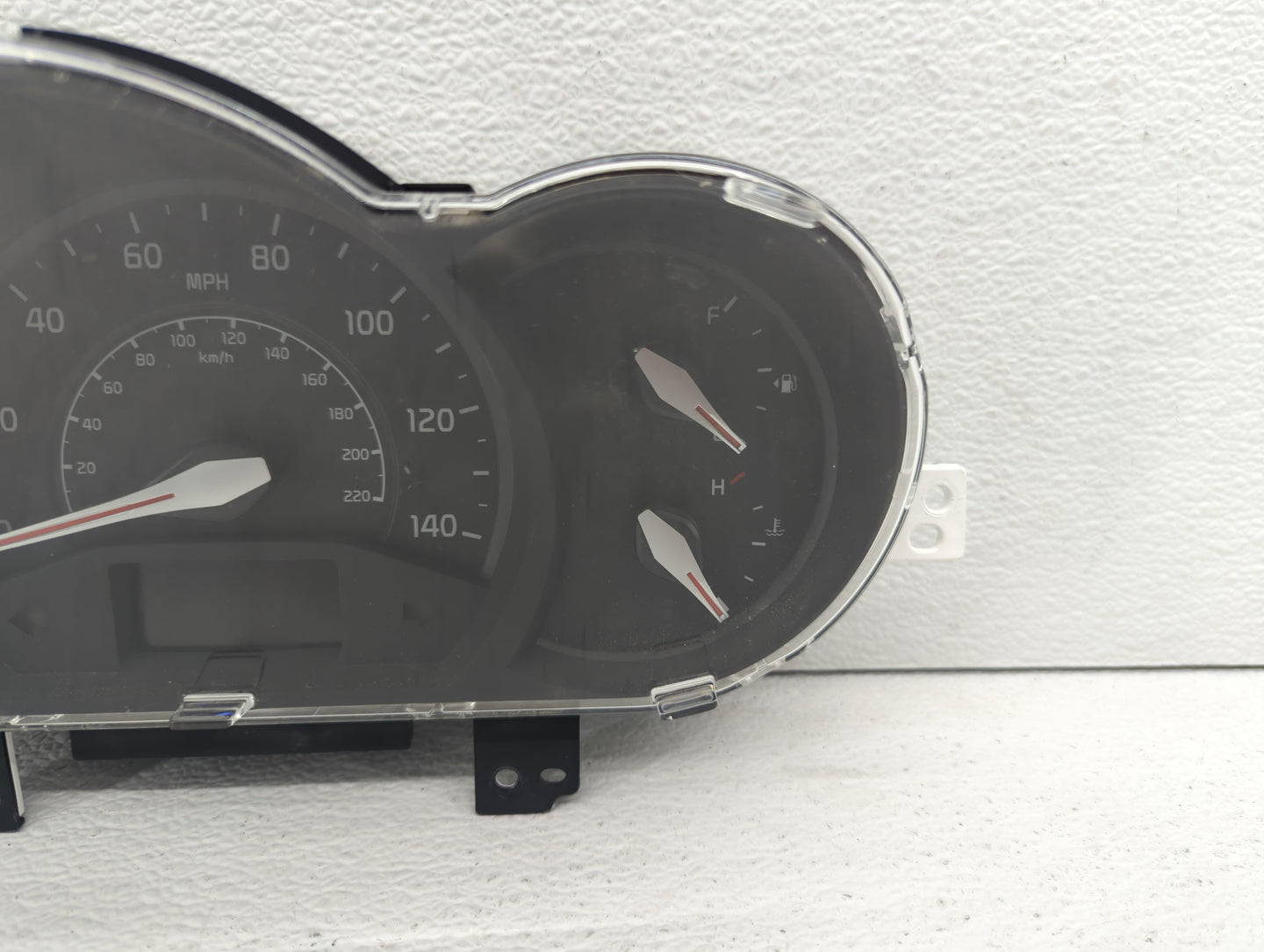 2012-2015 Kia Rio Instrument Cluster Speedometer Gauges P/N:94022-1W114 Fits Fits 2012 2013 2014 2015 OEM Used Auto Parts - 