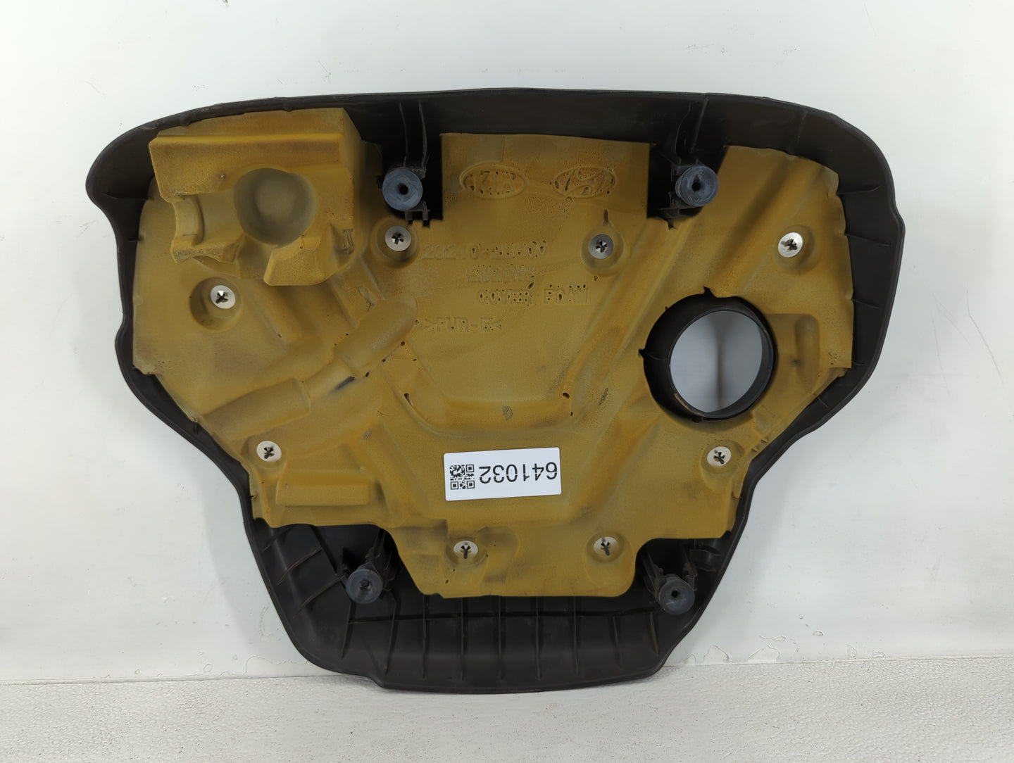 2015 Kia Rio Engine Cover - Oemusedautoparts1.com