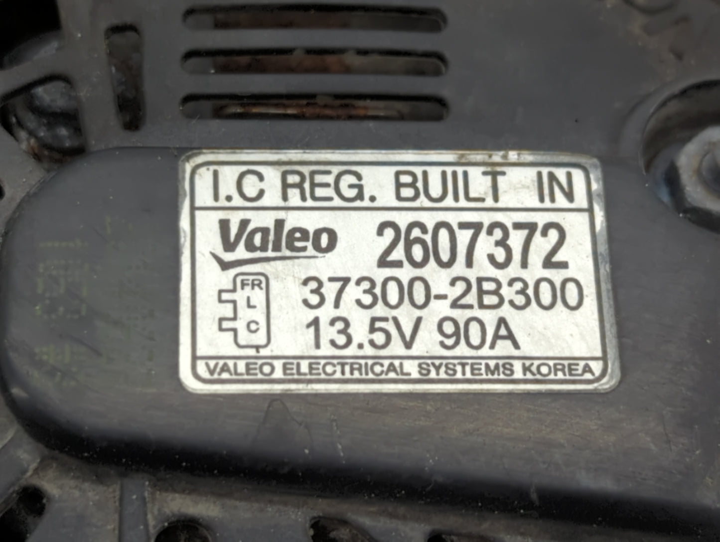 2012-2016 Kia Rio Alternator Replacement Generator Charging Assembly Engine OEM P/N:37300-2B300 2607372 Fits OEM Used Auto P
