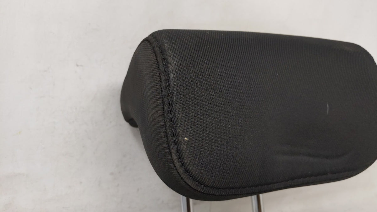 2015 Kia Rondo Headrest Head Rest Rear Center Seat Black - Oemusedautoparts1.com