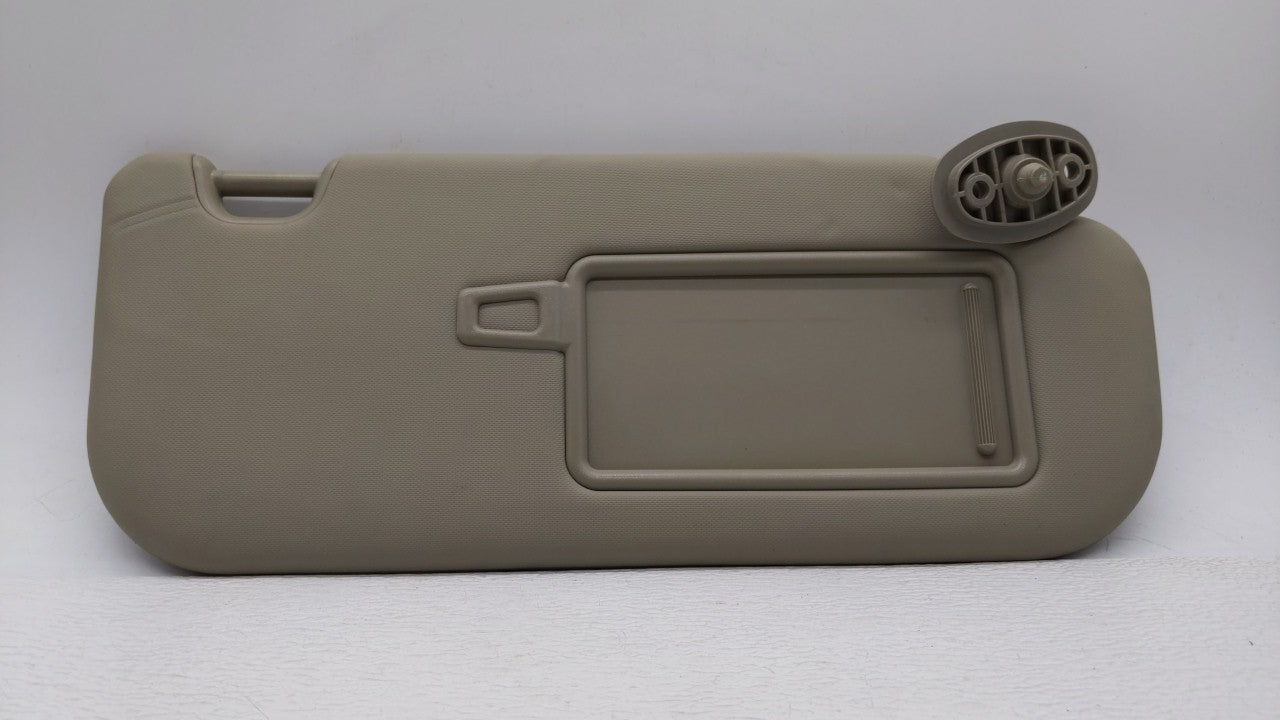 2014-2017 Kia Rondo Sun Visor Shade Replacement Passenger Right Mirror Fits Fits 2014 2015 2016 2017 OEM Used Auto Parts - O