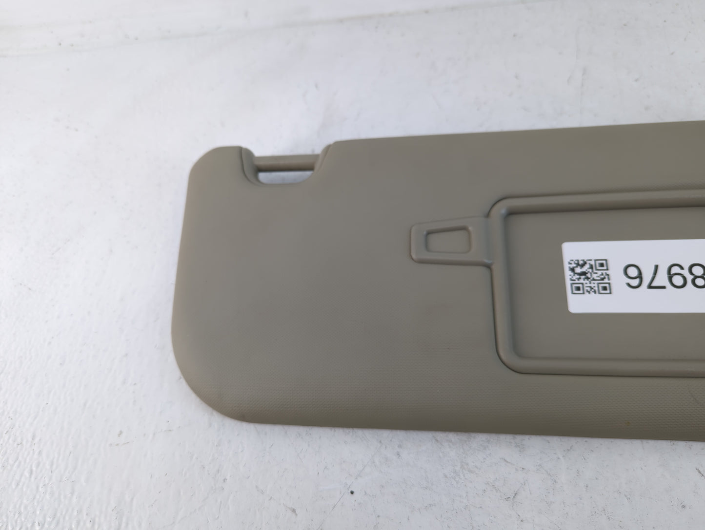 2014-2017 Kia Rondo Sun Visor Shade Replacement Passenger Right Mirror Fits Fits 2014 2015 2016 2017 OEM Used Auto Parts - O