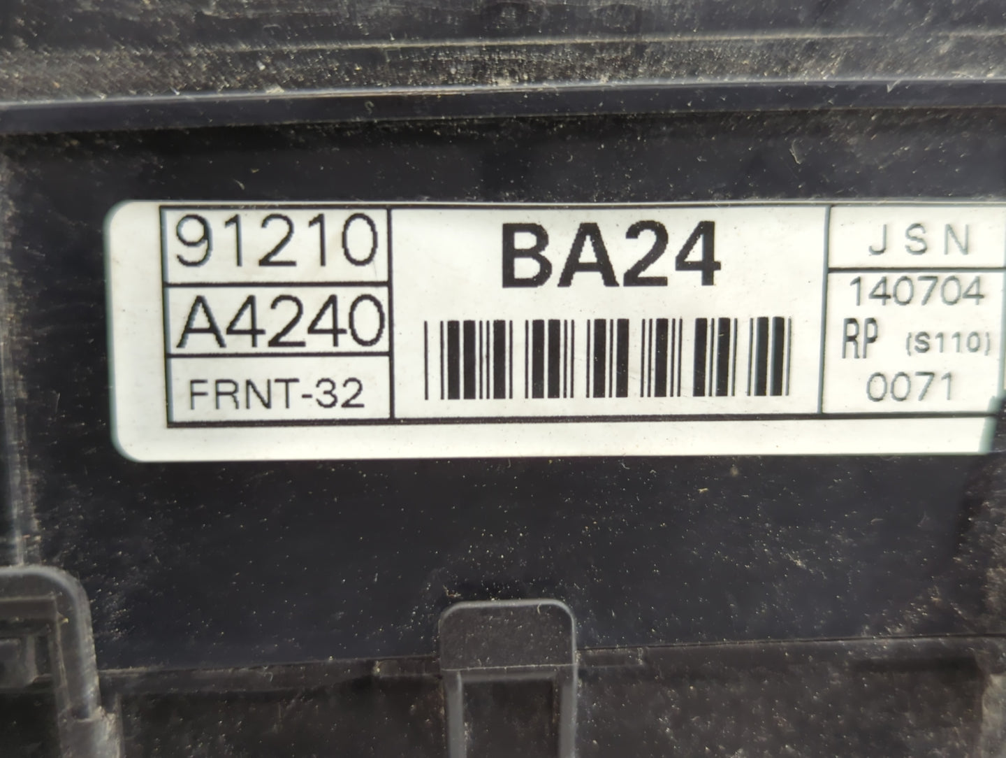 2014-2015 Kia Rondo Fusebox Fuse Box Panel Relay Module P/N:91210 A4240 Fits Fits 2014 2015 OEM Used Auto Parts - Oemusedaut