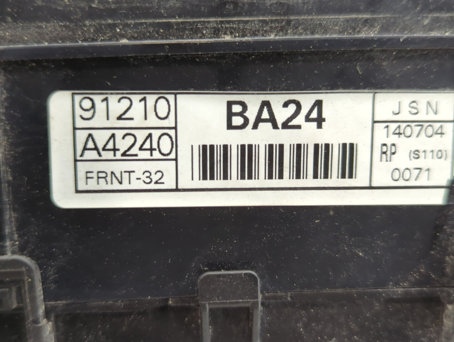 2014-2015 Kia Rondo Fusebox Fuse Box Panel Relay Module P/N:91210 A4240 Fits Fits 2014 2015 OEM Used Auto Parts - Oemusedaut