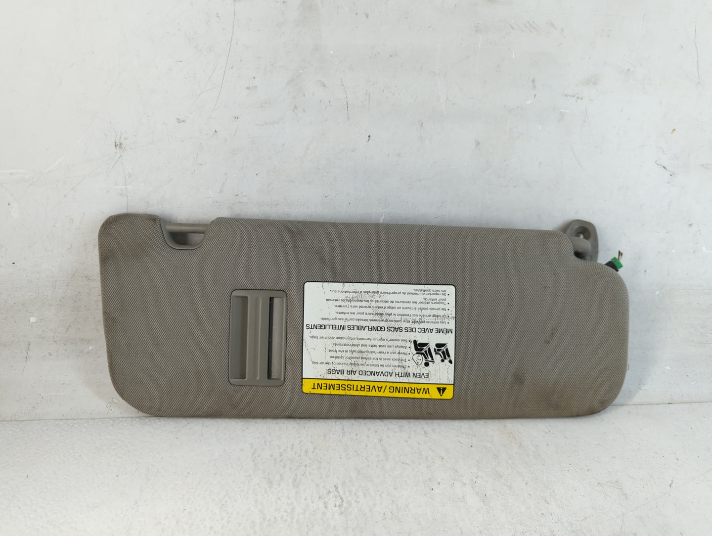 2015-2020 Kia Sedona Sun Visor Shade Replacement Driver Left Mirror Fits Fits 2015 2016 2017 2018 2019 2020 OEM Used Auto Pa