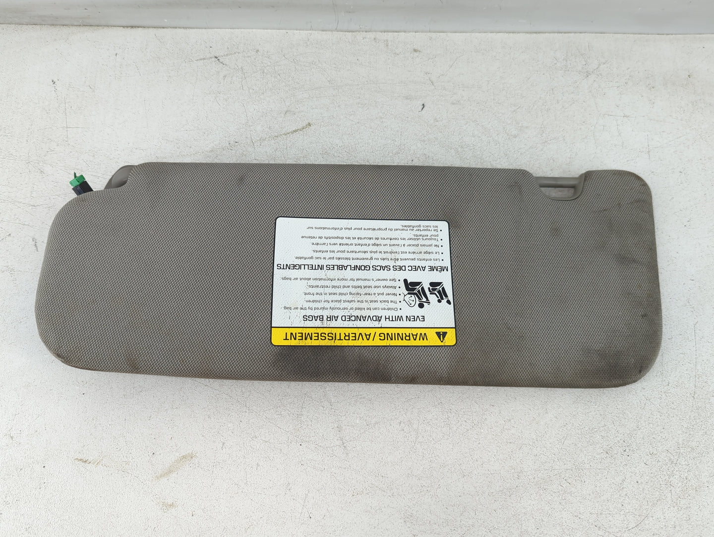 2015-2020 Kia Sedona Sun Visor Shade Replacement Passenger Right Mirror Fits Fits 2015 2016 2017 2018 2019 2020 OEM Used Aut
