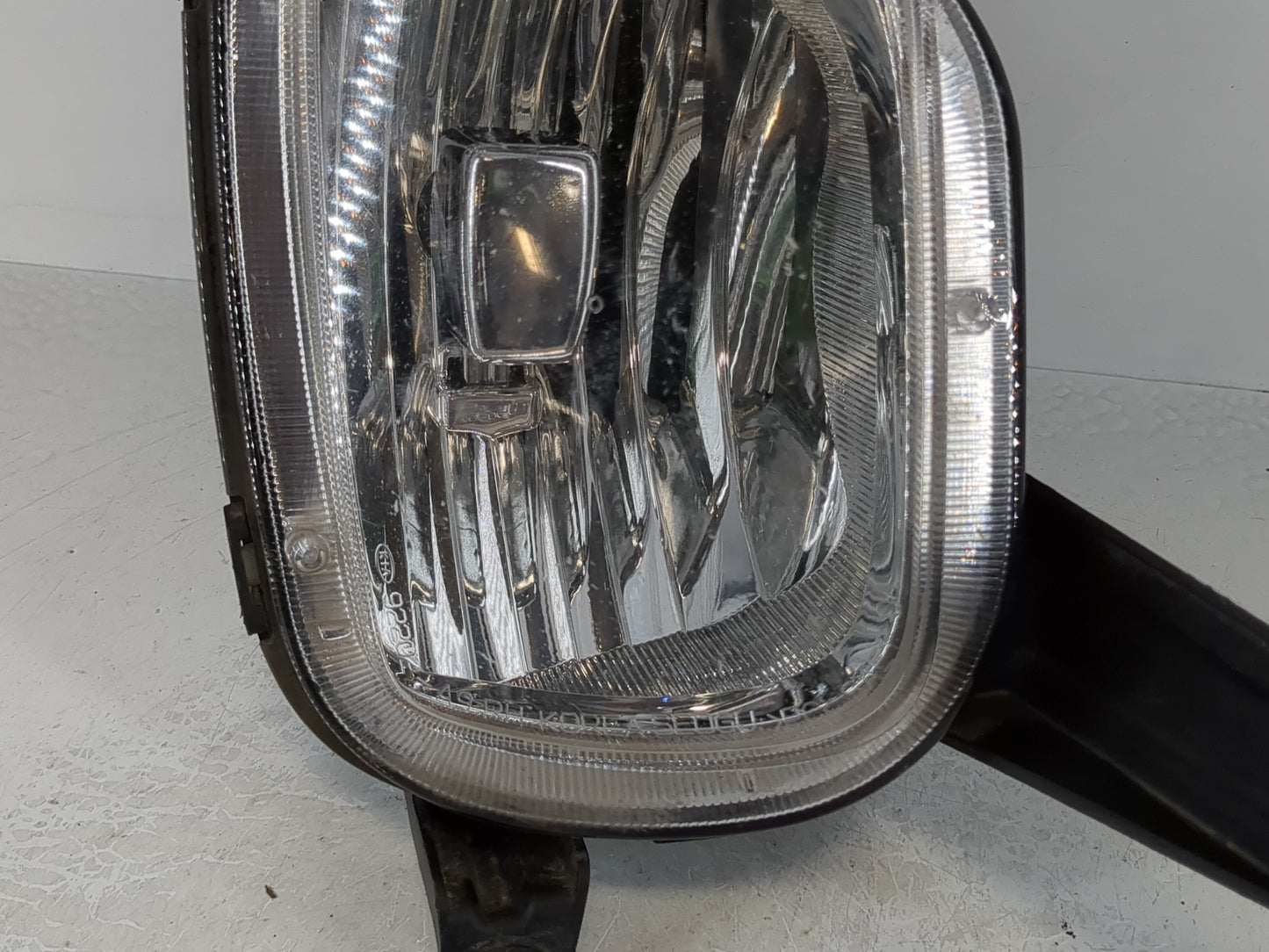 2015-2018 Kia Sedona Passenger Right Oem Front Light Lamp - Oemusedautoparts1.com