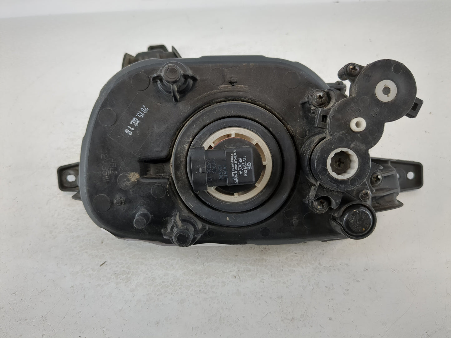 2015-2018 Kia Sedona Passenger Right Oem Front Light Lamp - Oemusedautoparts1.com