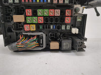 2015-2018 Kia Sedona Fusebox Fuse Box Panel Relay Module P/N:91950-A9120 Fits Fits 2015 2016 2017 2018 OEM Used Auto Parts -