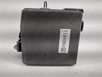 2015-2018 Kia Sedona Fusebox Fuse Box Panel Relay Module P/N:91950-A9120 Fits Fits 2015 2016 2017 2018 OEM Used Auto Parts -