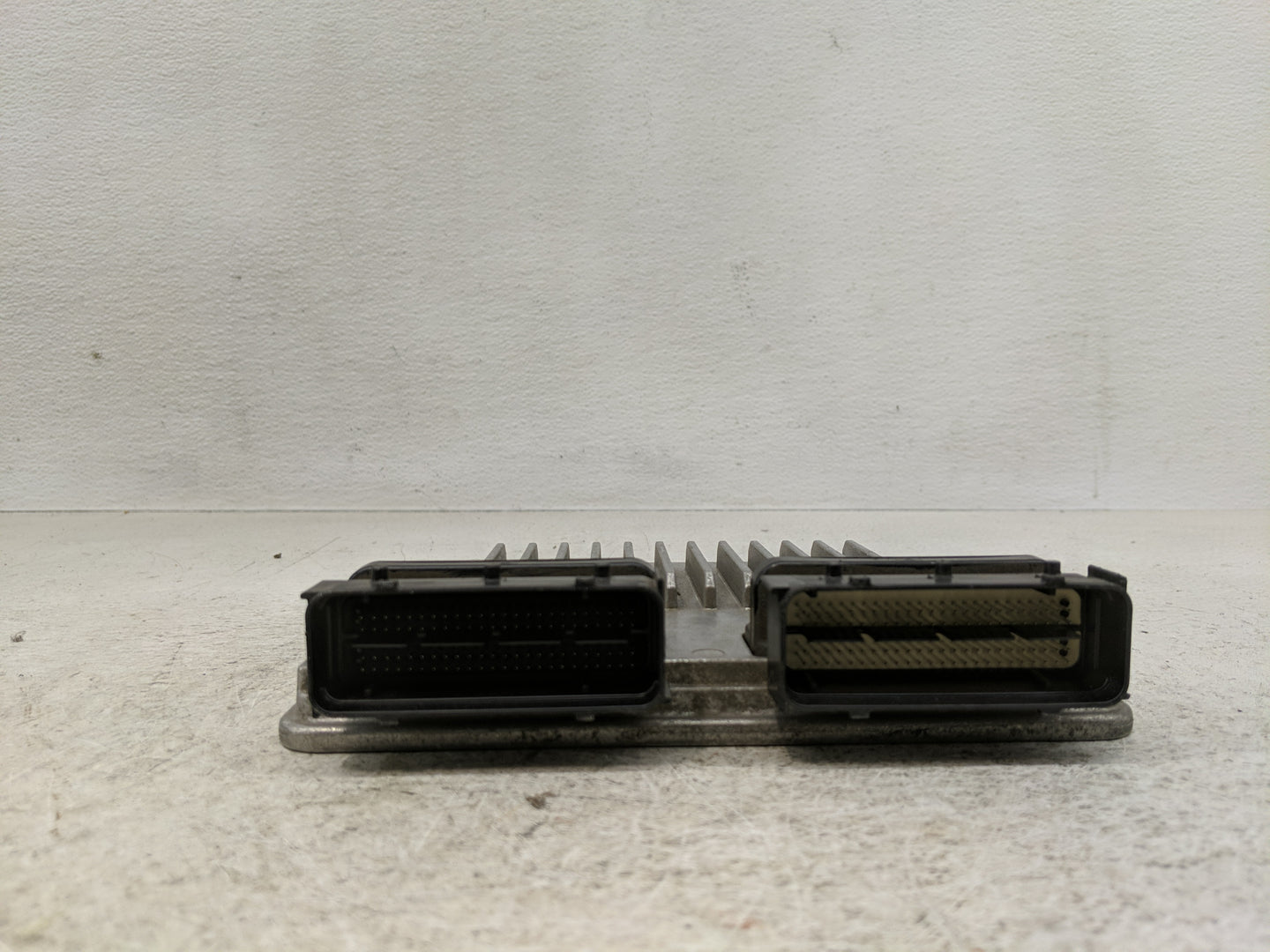 2015 Kia Sedona PCM Engine Control Computer ECU ECM PCU OEM P/N:39111-3CYN1 Fits OEM Used Auto Parts - Oemusedautoparts1.com