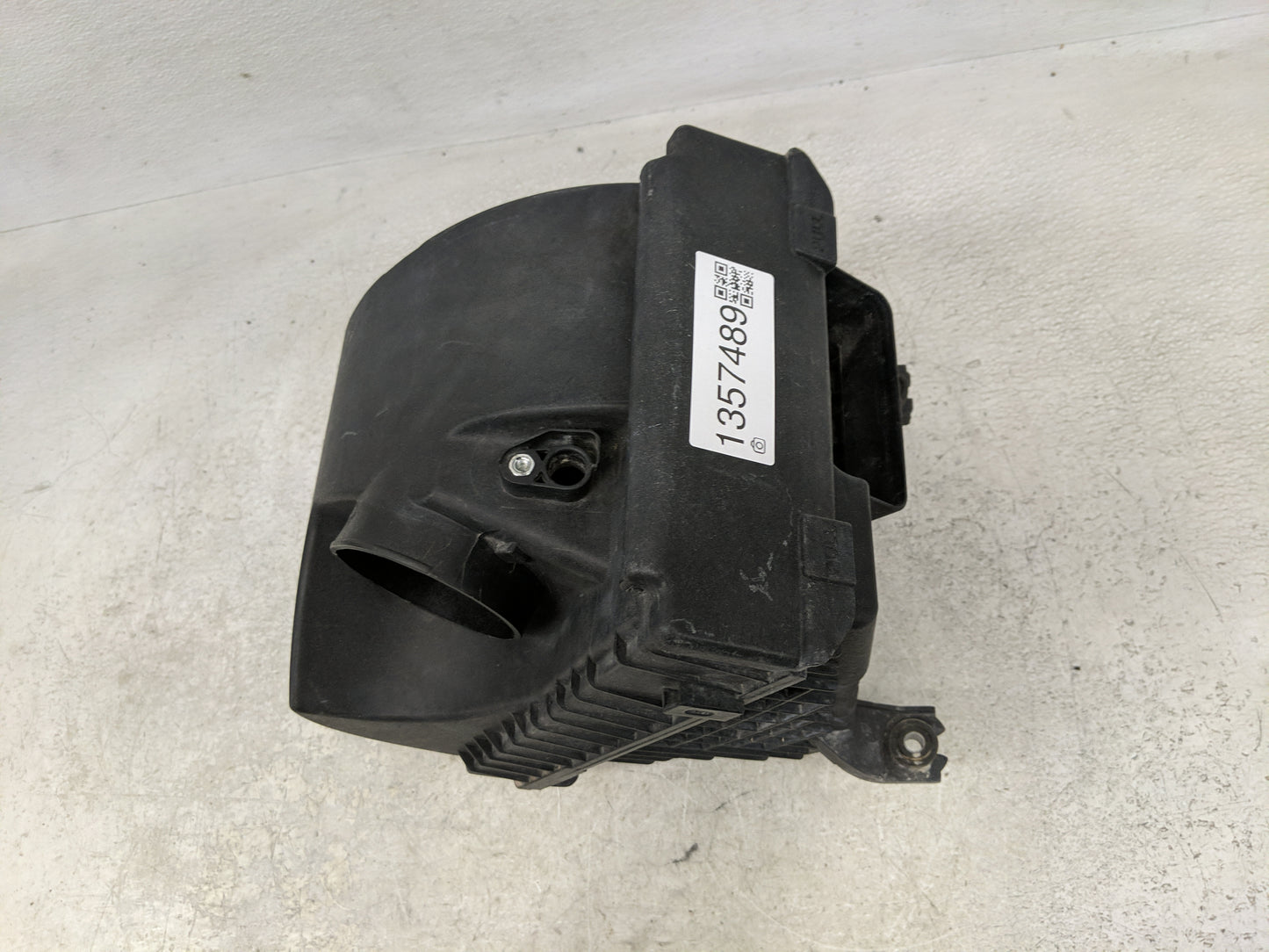 2015-2018 Kia Sedona Air Cleaner Intake-duct Hose Tube - Oemusedautoparts1.com