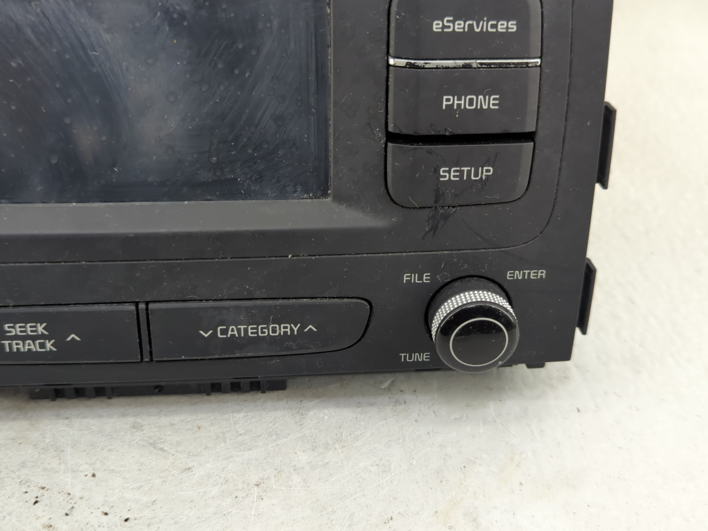 2015-2016 Kia Sedona Radio AM FM Cd Player Receiver Replacement P/N:96160-A9000WK Fits Fits 2015 2016 OEM Used Auto Parts - 