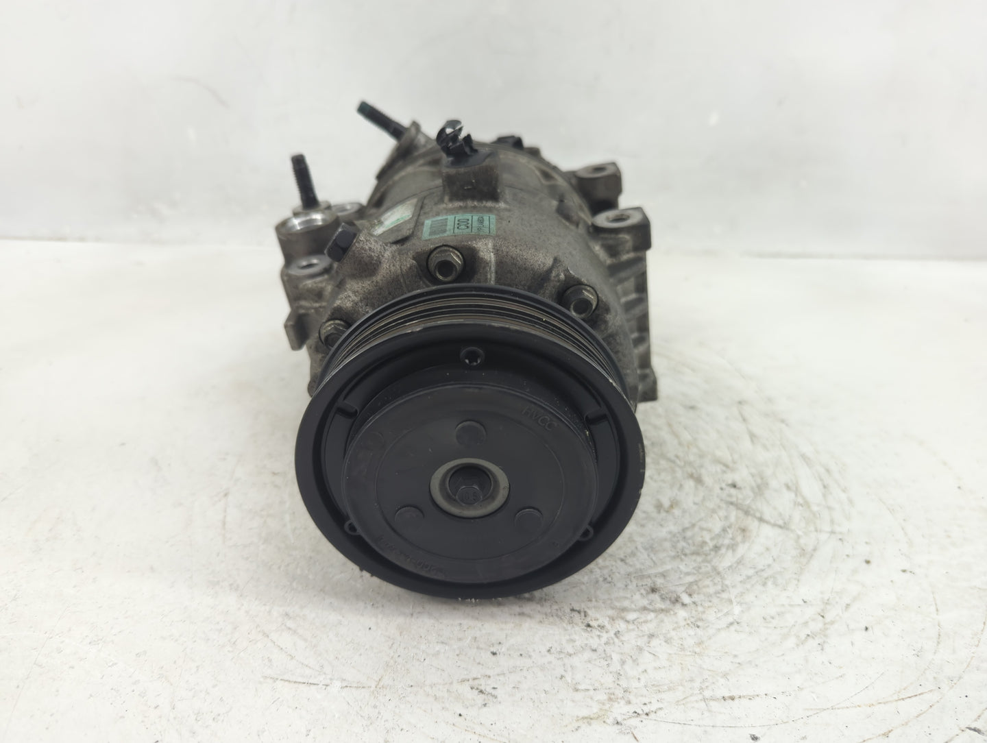 2015-2020 Kia Sedona Air Conditioning A/c Ac Compressor Oem - Oemusedautoparts1.com