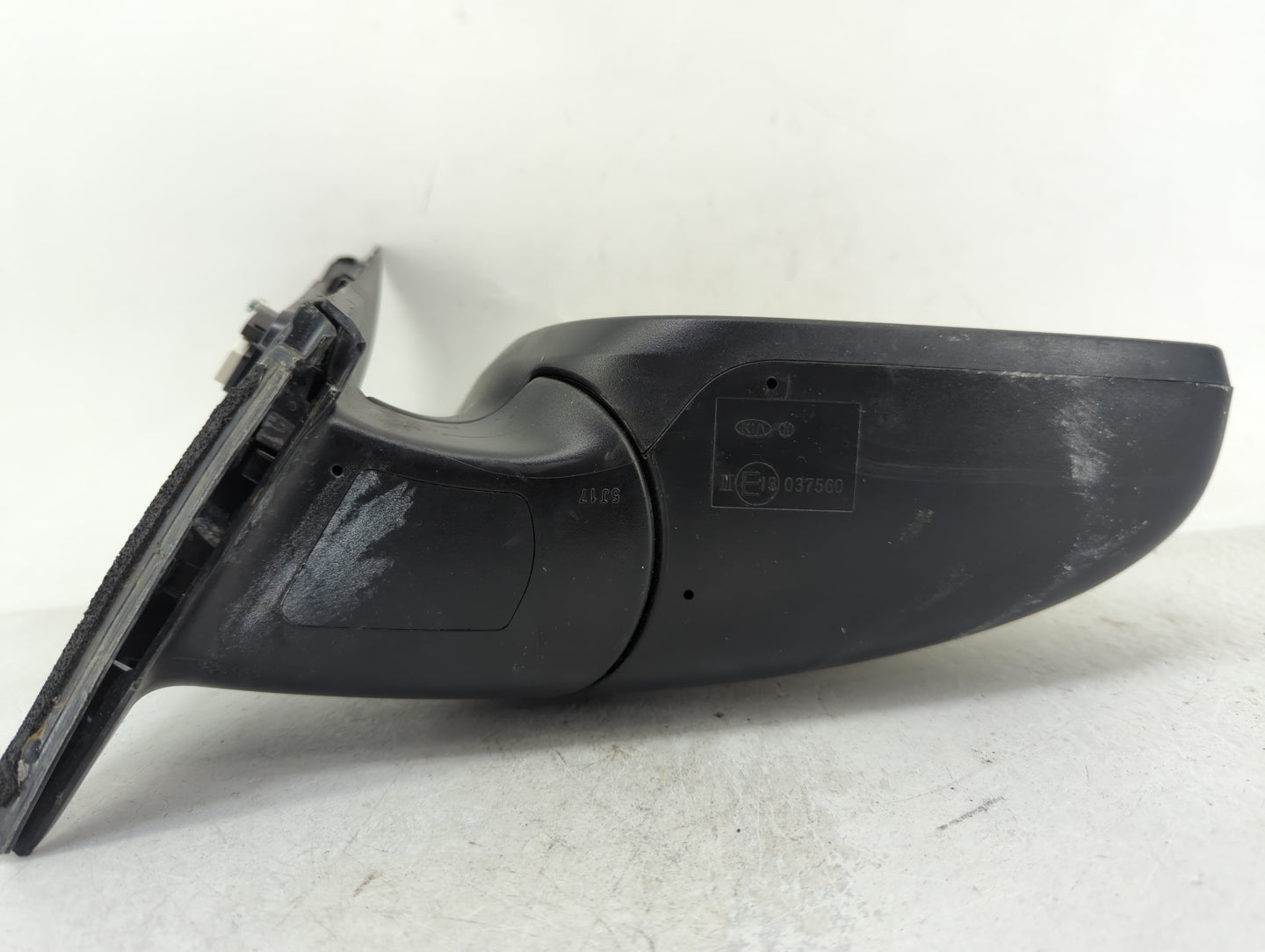 2015-2018 Kia Sedona Passenger Side View Mirror - Right Door Mirror OEM Used - Oemusedautoparts1.com