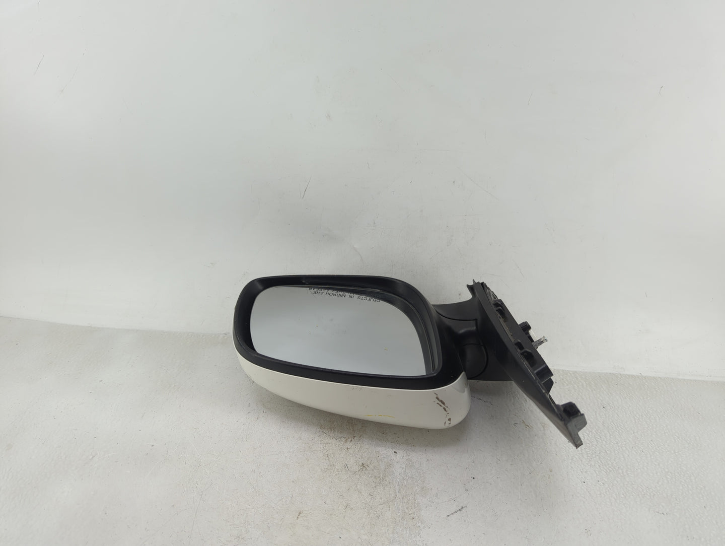 2015-2018 Kia Sedona Passenger Side View Mirror - Right Door Mirror OEM Used - Oemusedautoparts1.com