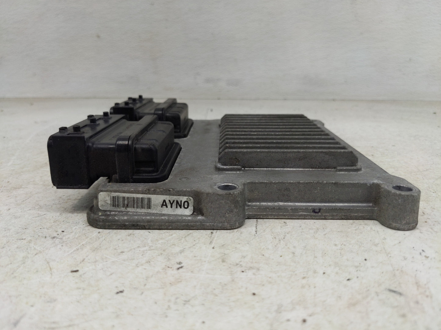 2015 Kia Sedona PCM Engine Control Computer ECU ECM PCU OEM P/N:39111-2CYN0 39100-3CYN0 Fits OEM Used Auto Parts - Oemusedau