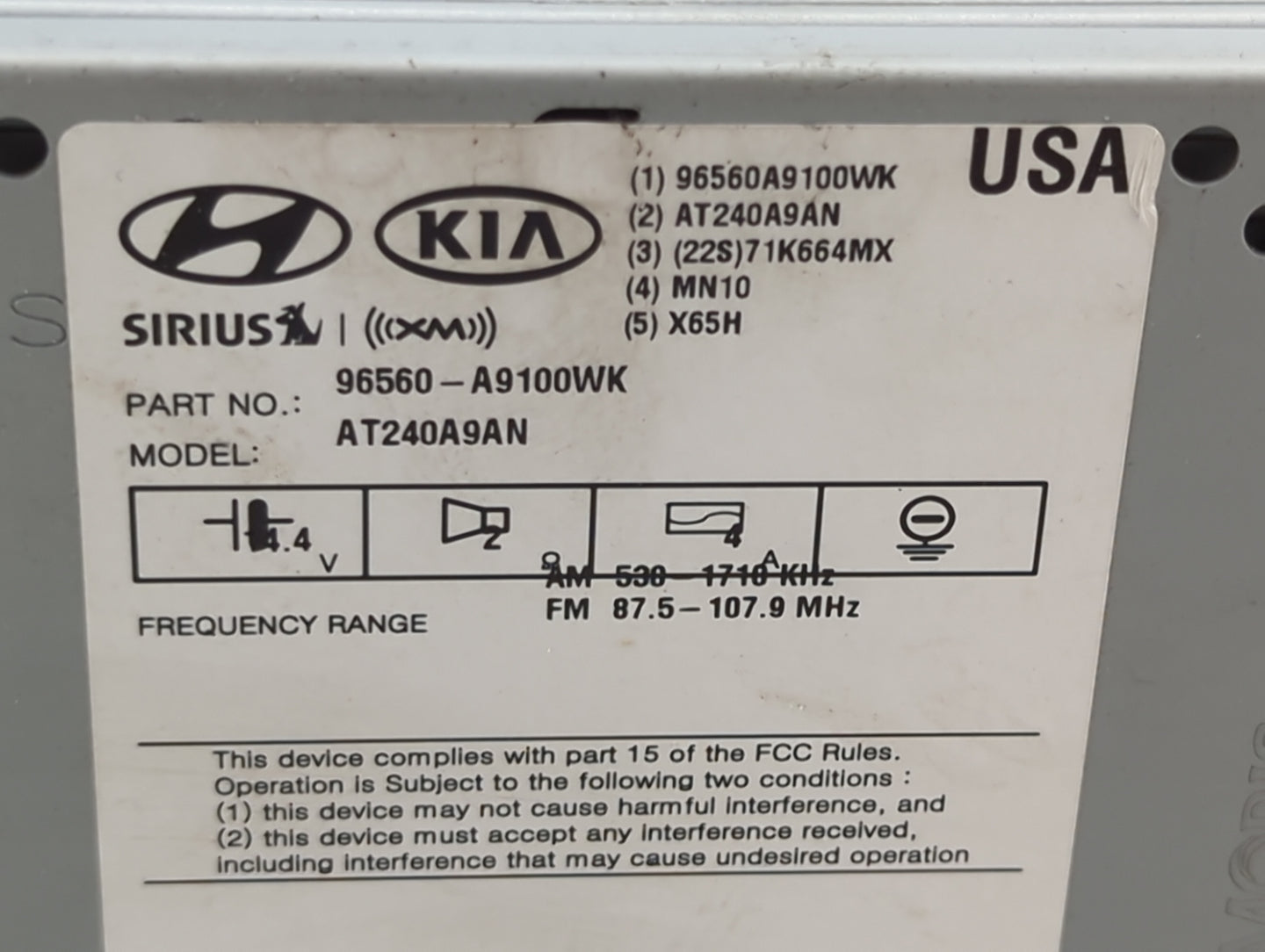 2015-2016 Kia Sedona Radio AM FM Cd Player Receiver Replacement P/N:96560-A9100WK Fits Fits 2015 2016 OEM Used Auto Parts - 