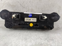 2015 Kia Sedona Climate Control Module Temperature AC/Heater Replacement P/N:97250-A9420 MC42JIZ8228 Fits OEM Used Auto Part