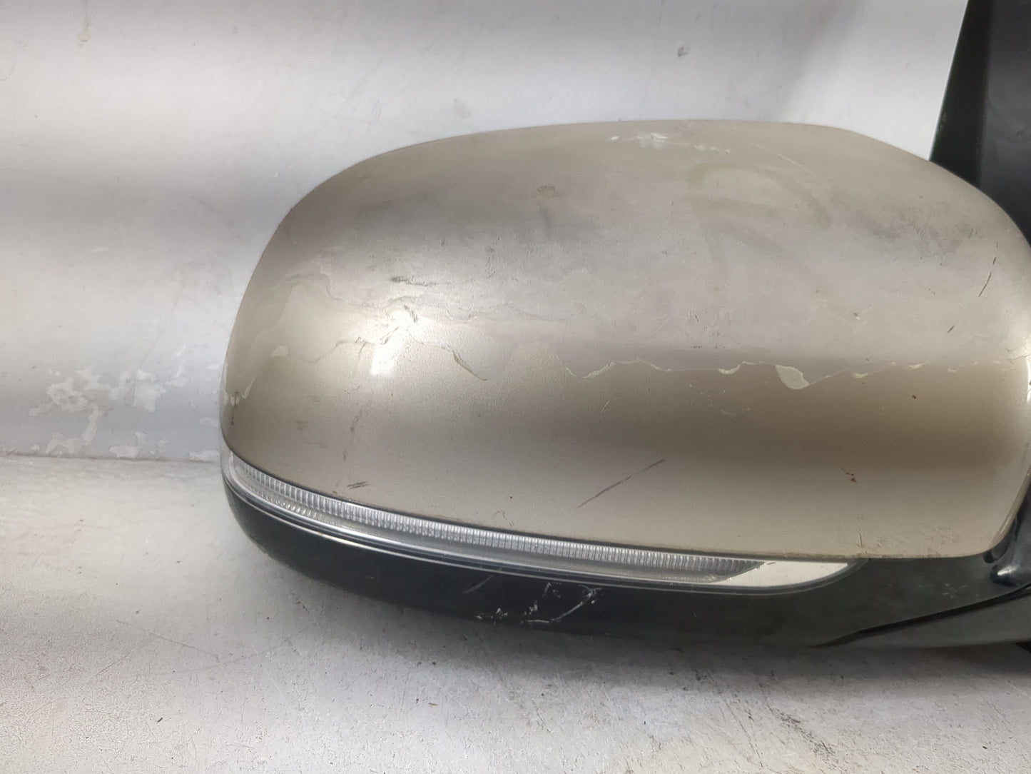 2015-2020 Kia Sedona Passenger Side View Mirror - Right Door Mirror OEM Used - Oemusedautoparts1.com