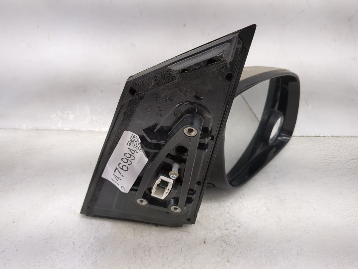 2015-2020 Kia Sedona Passenger Side View Mirror - Right Door Mirror OEM Used - Oemusedautoparts1.com