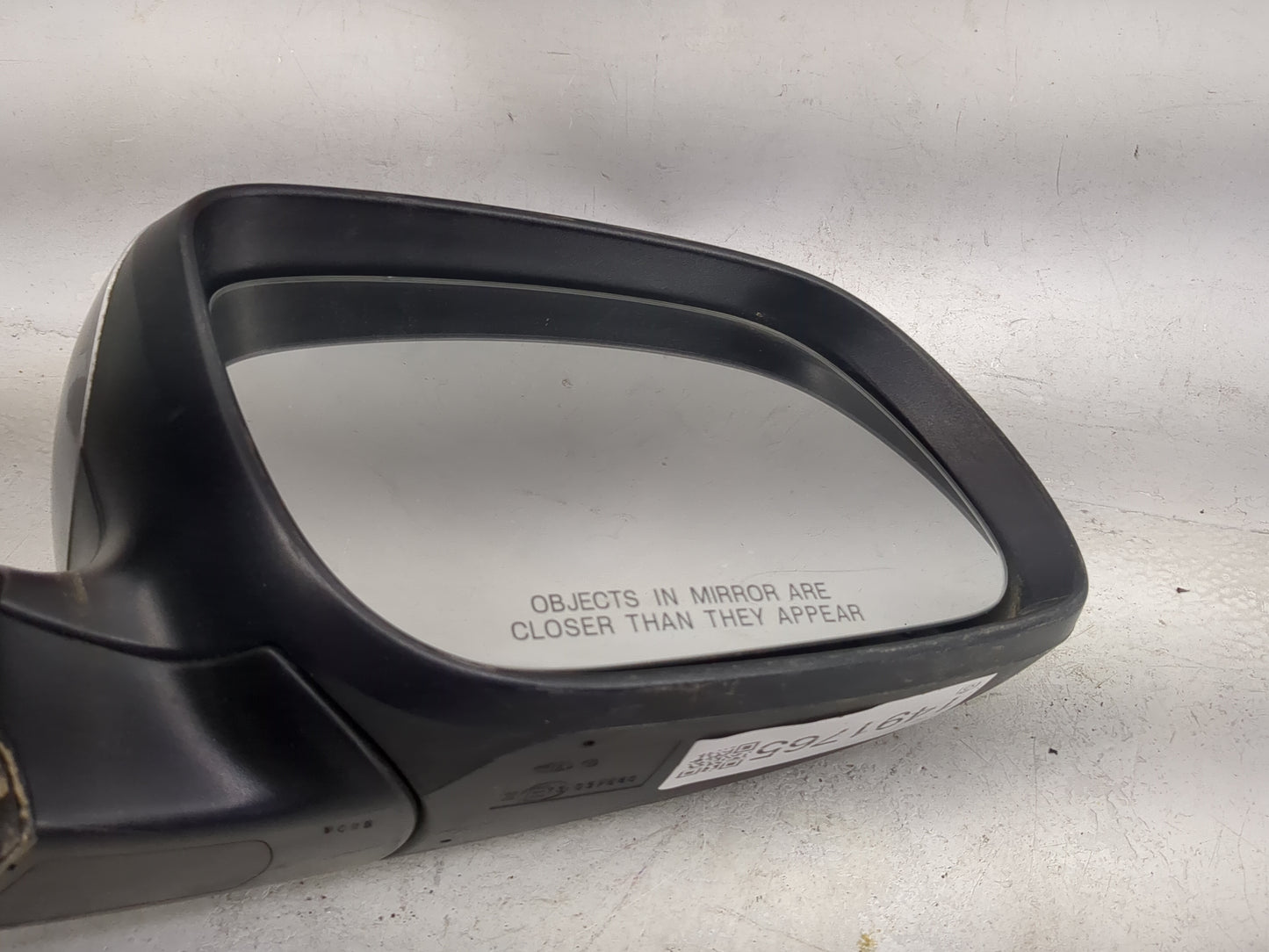 2015-2018 Kia Sedona Passenger Side View Mirror - Right Door Mirror OEM Used - Oemusedautoparts1.com