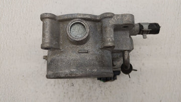 2015-2018 Kia Sedona Throttle Body P/N:5312 7S14 5310 4P18, 35100-3CAA0 Fits Fits 2012 2013 2014 2015 2016 2017 2018 OEM Used Auto Parts