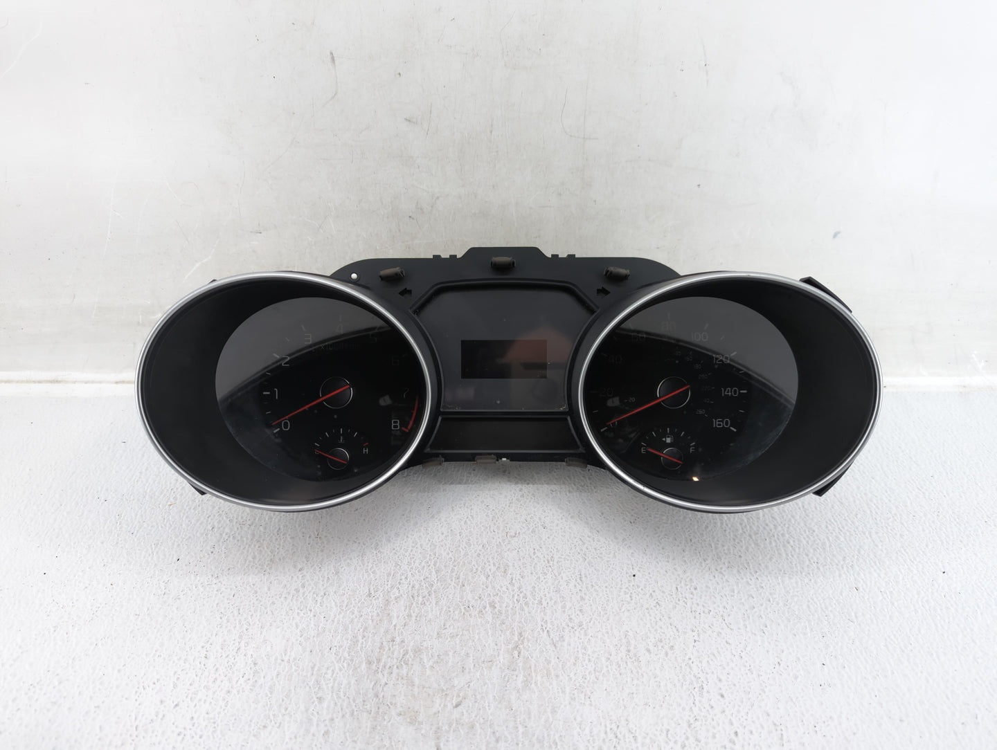 2015-2016 Kia Sedona Instrument Cluster Speedometer Gauges P/N:94003-A9020 Fits Fits 2015 2016 OEM Used Auto Parts - Oemused