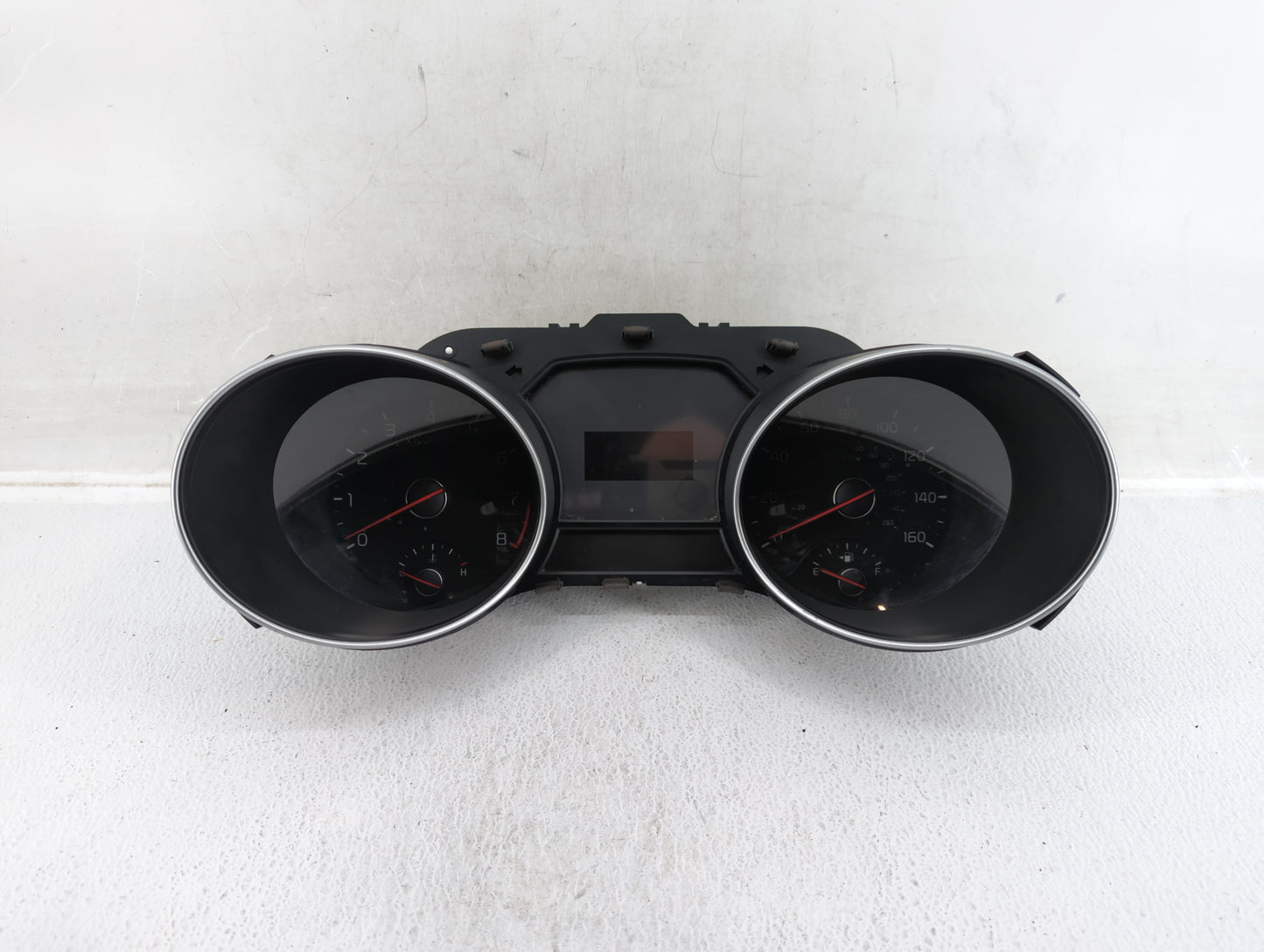 2015-2016 Kia Sedona Instrument Cluster Speedometer Gauges P/N:94003-A9020 Fits Fits 2015 2016 OEM Used Auto Parts - Oemused