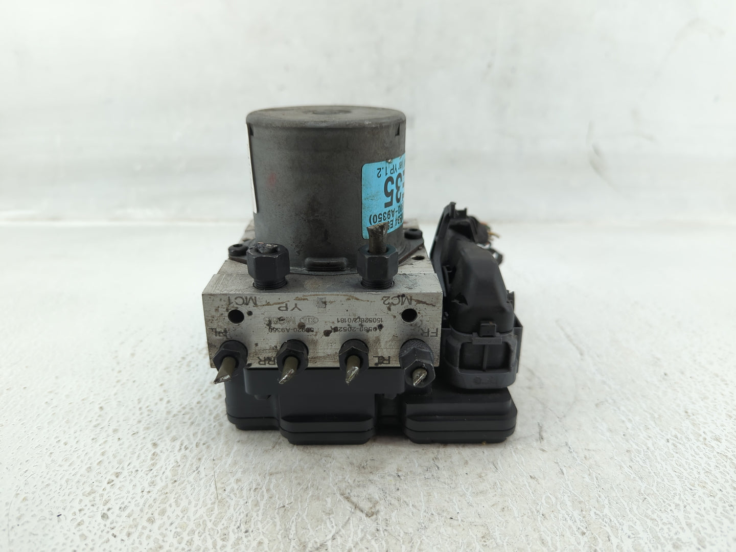 2015-2018 Kia Sedona ABS Pump Control Module Replacement P/N:58920-A9350 Fits Fits 2015 2016 2017 2018 OEM Used Auto Parts -