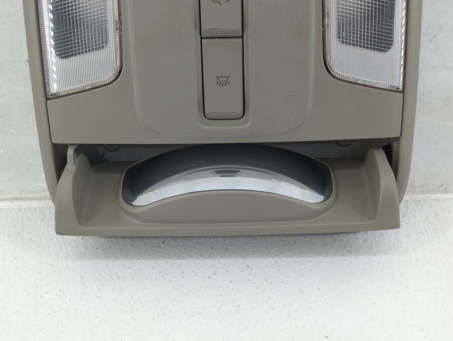 2015 Kia Sedona Overhead Roof Console - Oemusedautoparts1.com