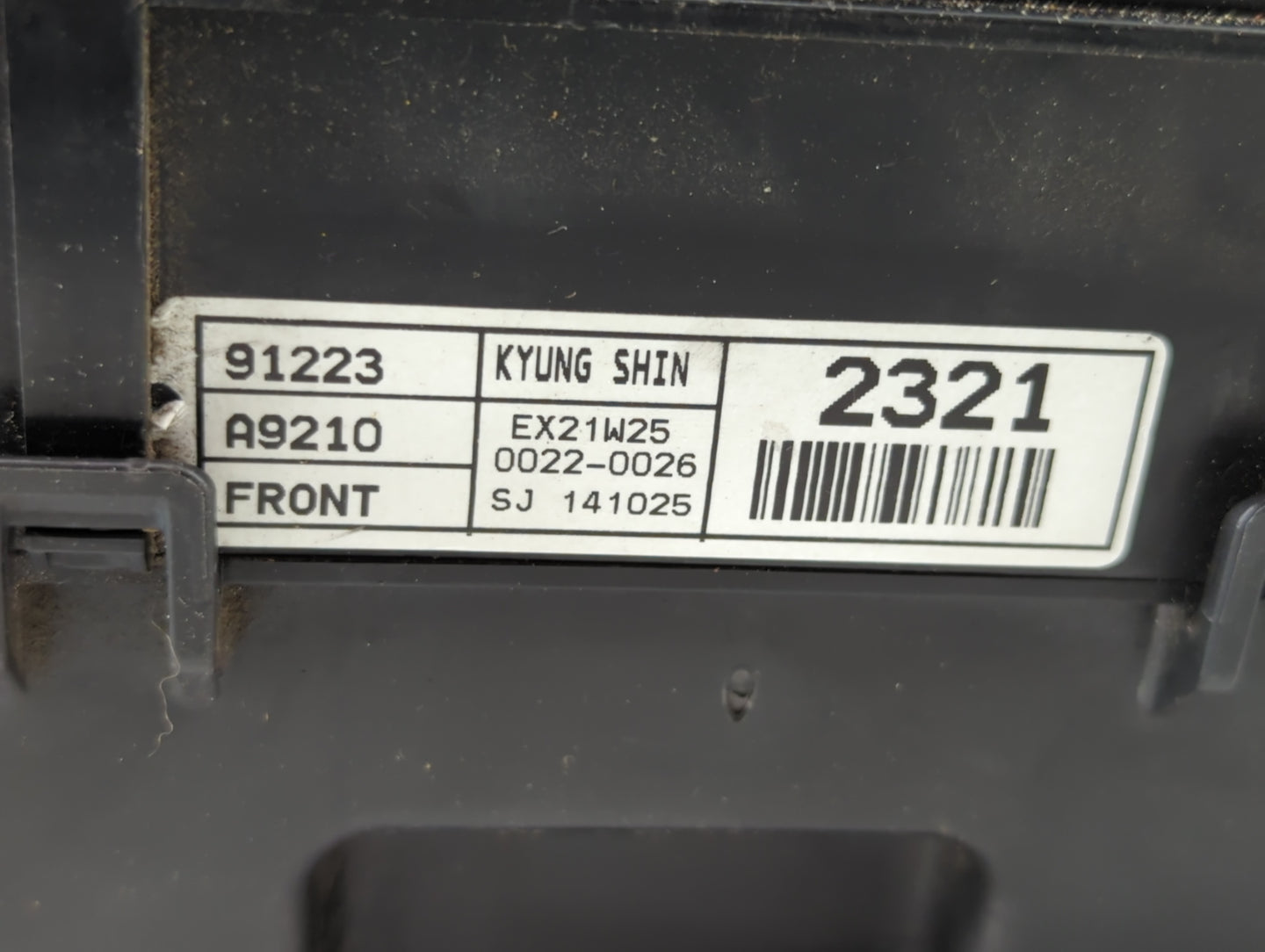 2015-2018 Kia Sedona Fusebox Fuse Box Panel Relay Module P/N:91223-A9210 Fits Fits 2015 2016 2017 2018 OEM Used Auto Parts -