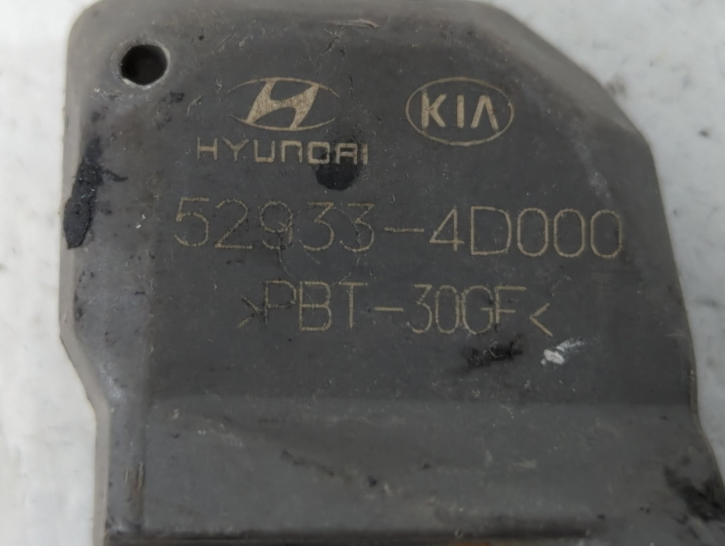 2015 Kia Sedona Tire Pressure Monitoring System Sensor Tpms - Oemusedautoparts1.com