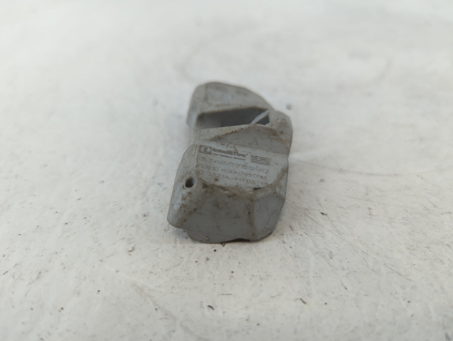 2015 Kia Sedona Tire Pressure Monitoring System Sensor Tpms - Oemusedautoparts1.com
