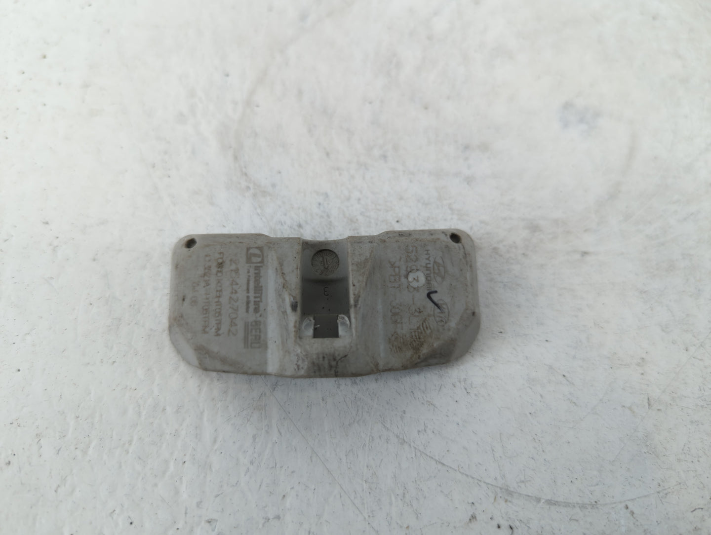 2015 Kia Sedona Tire Pressure Monitoring System Sensor Tpms - Oemusedautoparts1.com