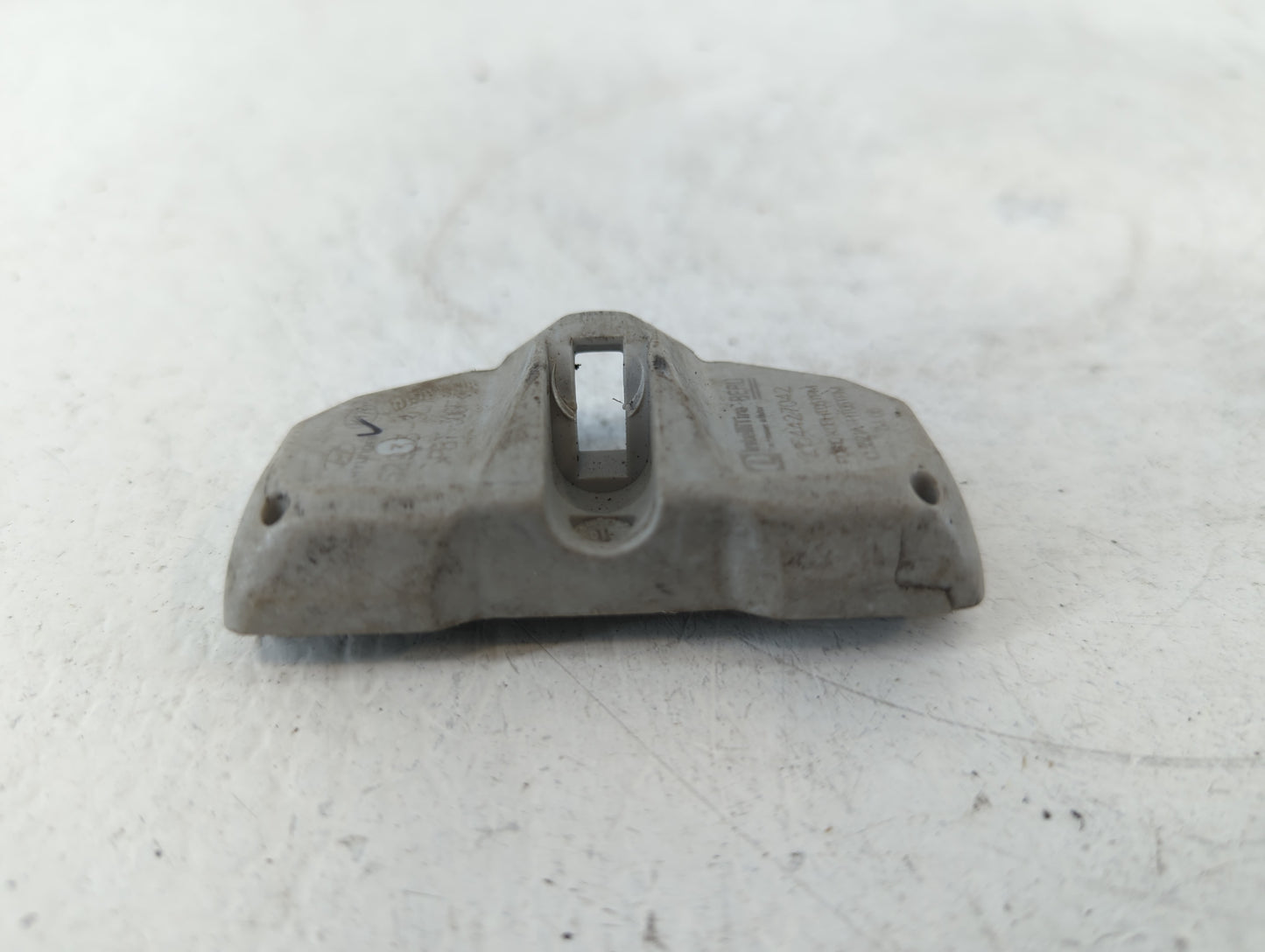 2015 Kia Sedona Tire Pressure Monitoring System Sensor Tpms - Oemusedautoparts1.com