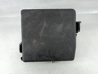 2015-2018 Kia Sedona Fusebox Fuse Box Panel Relay Module P/N:91950-A9320 Fits Fits 2015 2016 2017 2018 OEM Used Auto Parts -