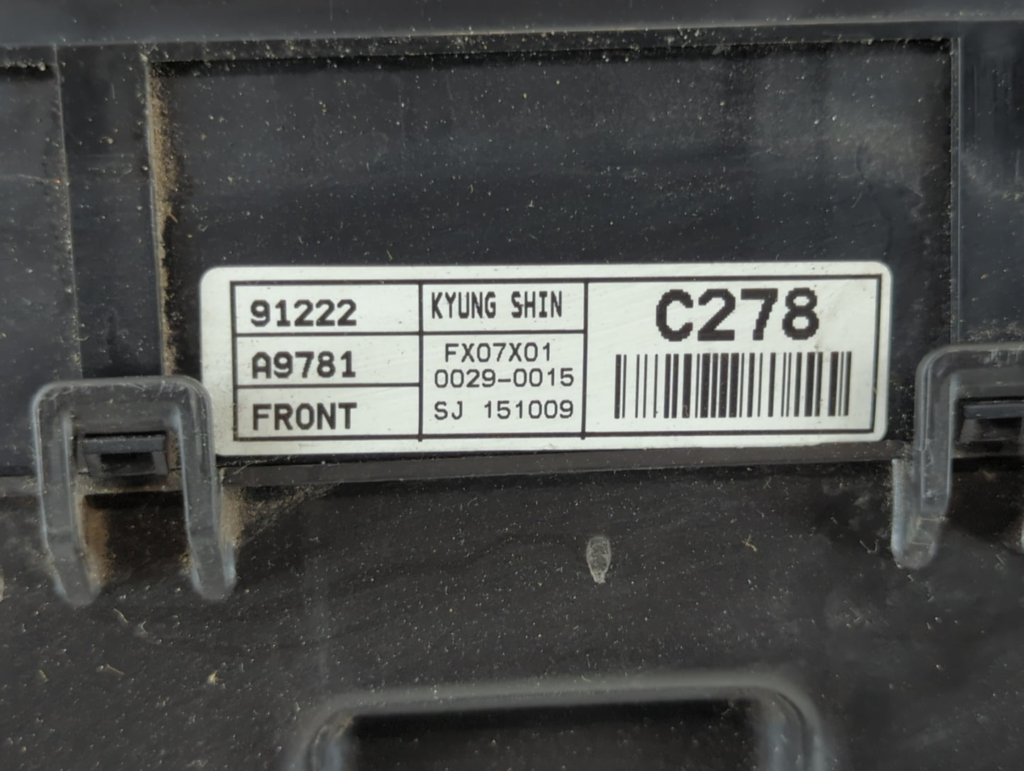 2015-2018 Kia Sedona Fusebox Fuse Box Panel Relay Module P/N:91950-A9320 Fits Fits 2015 2016 2017 2018 OEM Used Auto Parts -