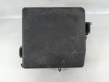 2015-2018 Kia Sedona Fusebox Fuse Box Panel Relay Module P/N:91222-A9240 Fits Fits 2015 2016 2017 2018 OEM Used Auto Parts -