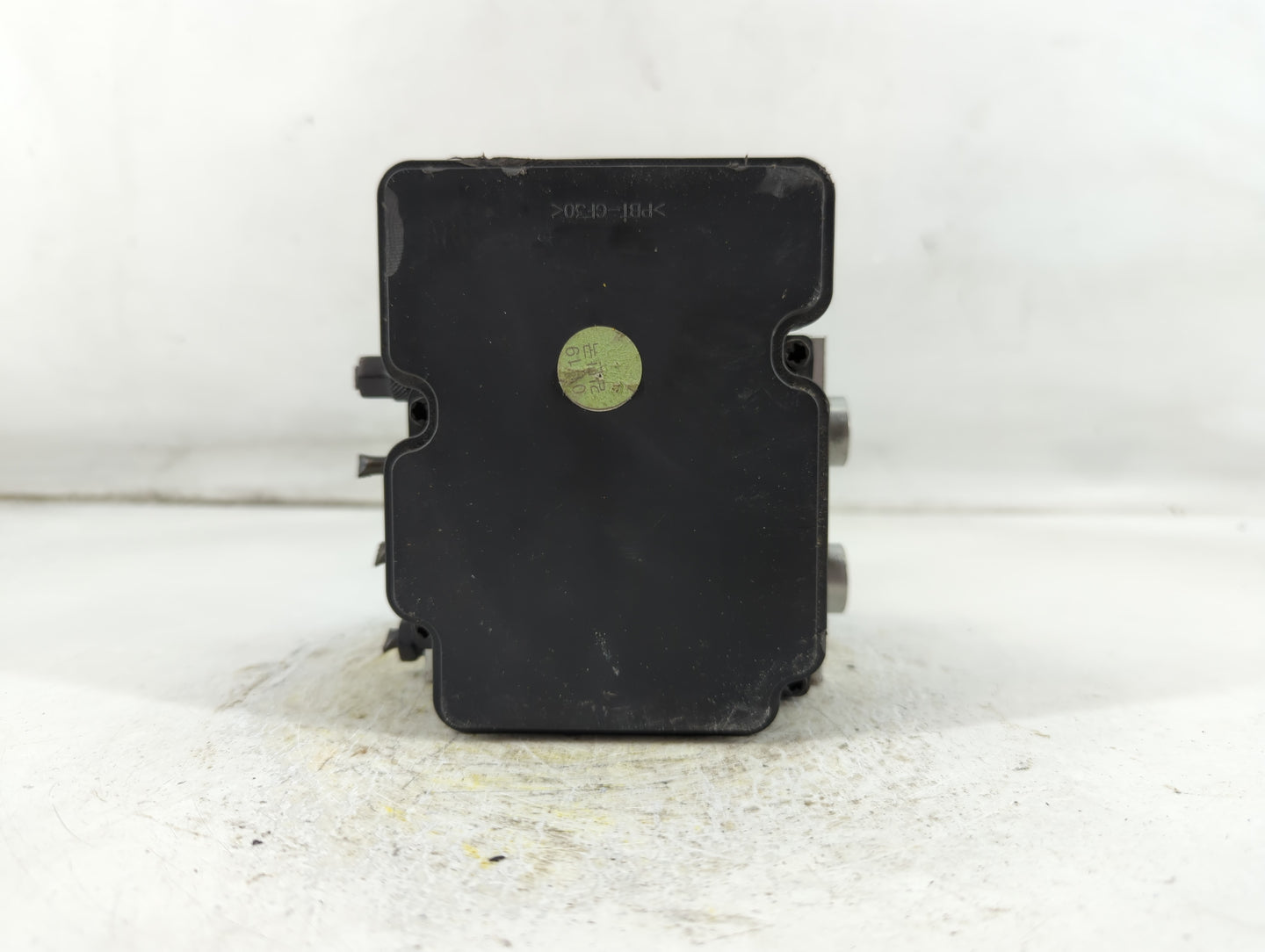 2015-2018 Kia Sedona ABS Pump Control Module Replacement P/N:58900-A9350 Fits Fits 2015 2016 2017 2018 OEM Used Auto Parts -