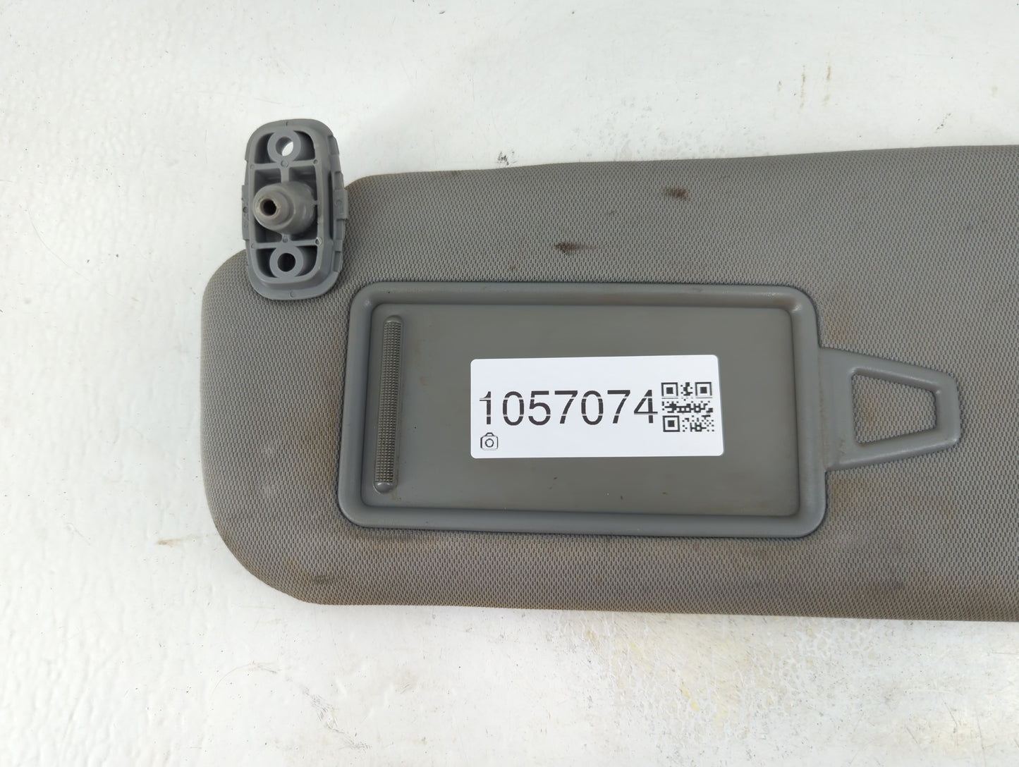 2011-2015 Kia Sorento Sun Visor Shade Replacement Driver Left Mirror Fits Fits 2011 2012 2013 2014 2015 OEM Used Auto Parts 