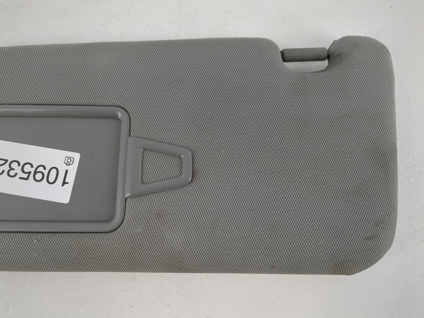 2011-2015 Kia Sorento Sun Visor Shade Replacement Driver Left Mirror Fits Fits 2011 2012 2013 2014 2015 OEM Used Auto Parts 