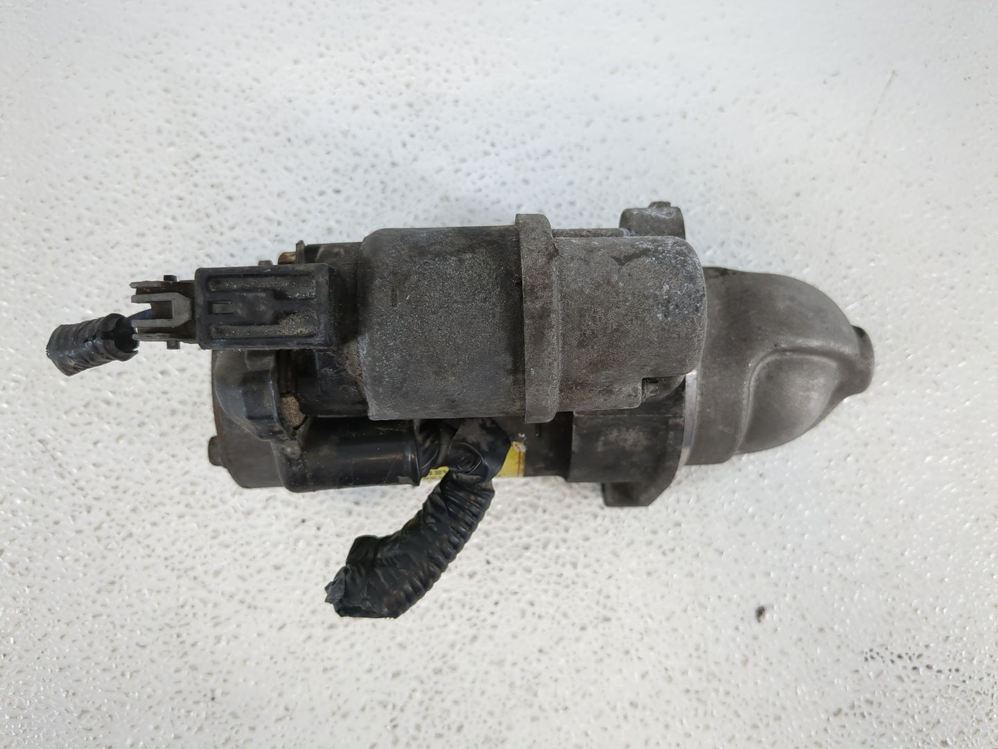 2014-2015 Kia Sorento Car Starter Motor Solenoid OEM P/N:36100-2G400 Fits Fits 2014 2015 2016 OEM Used Auto Parts - Oemuseda